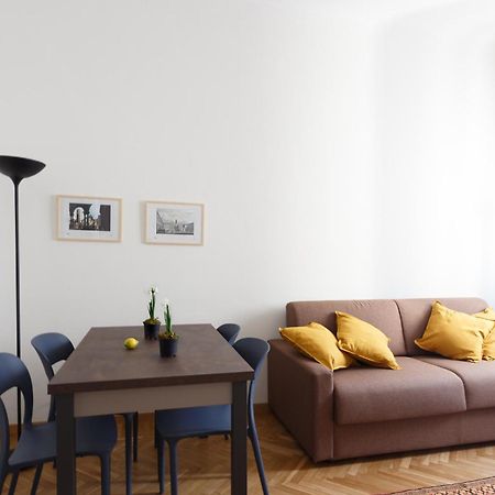 Renovated 3 Bedroom Apartment In The City Center Turin Exterior foto